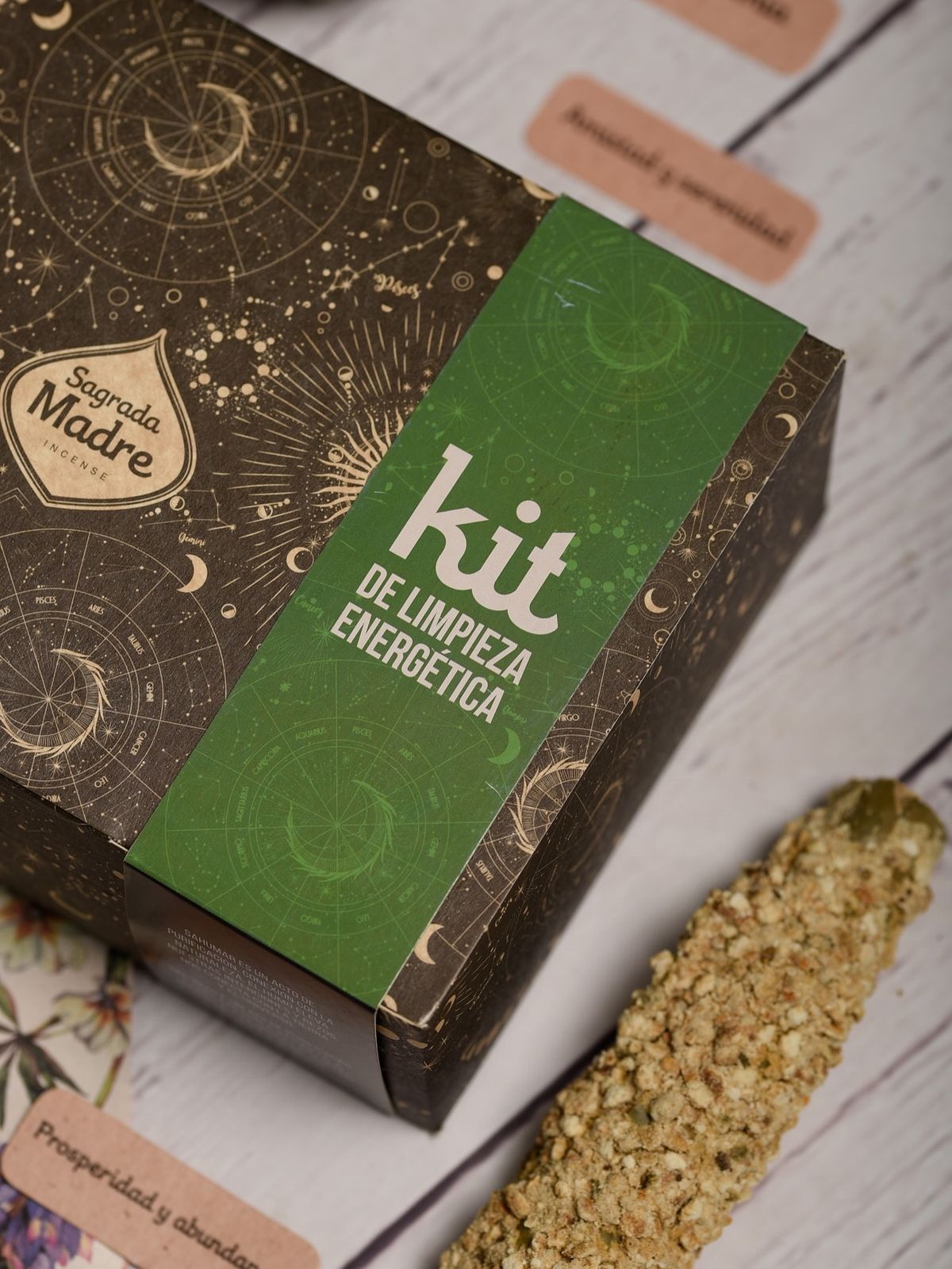 Cómo limpiar tu energía en casa paso a paso con incienso