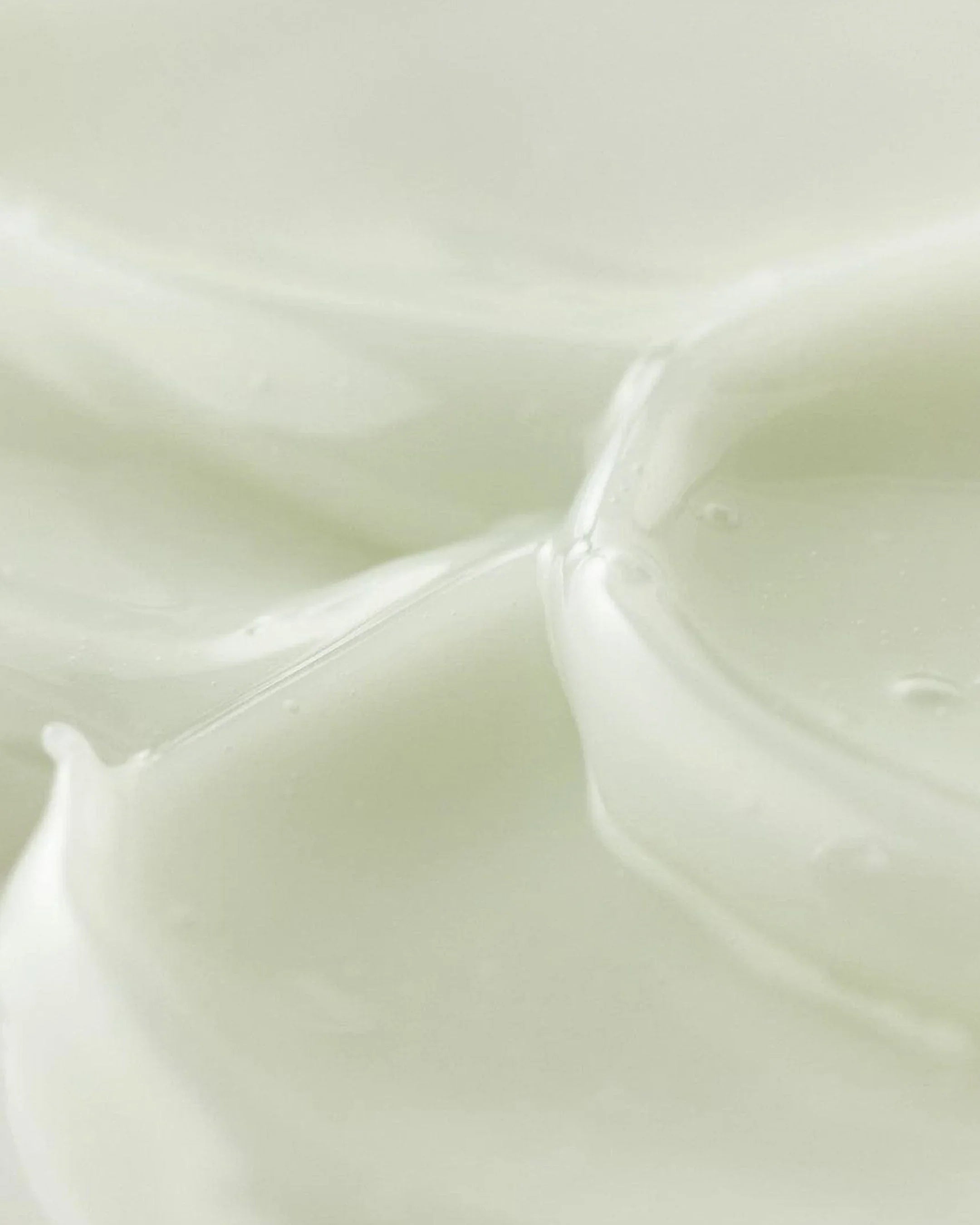 Light On Serum : Centella + Vita C.