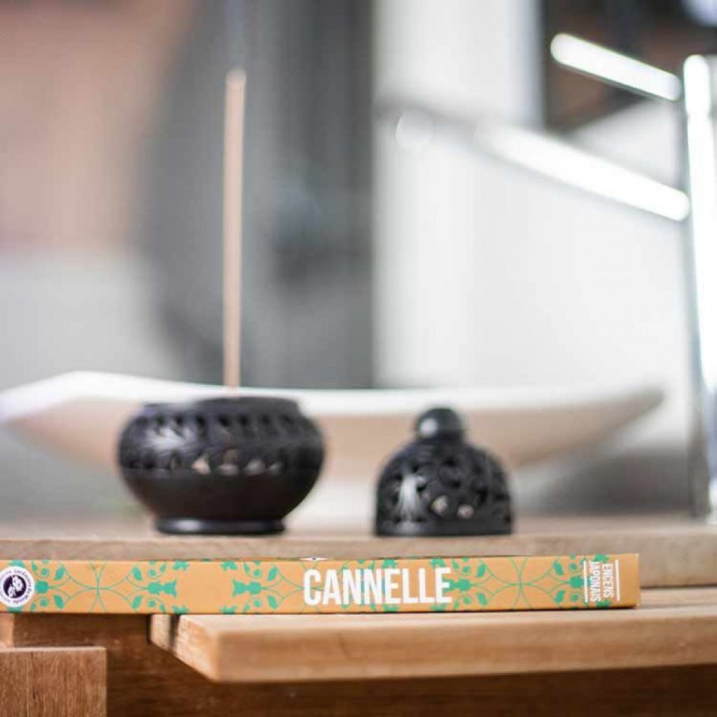 Incienso japonés de canela